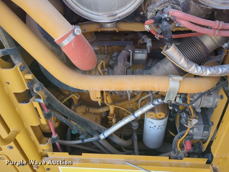 image for item DR6994 2016 Caterpillar 140M3  motor grader