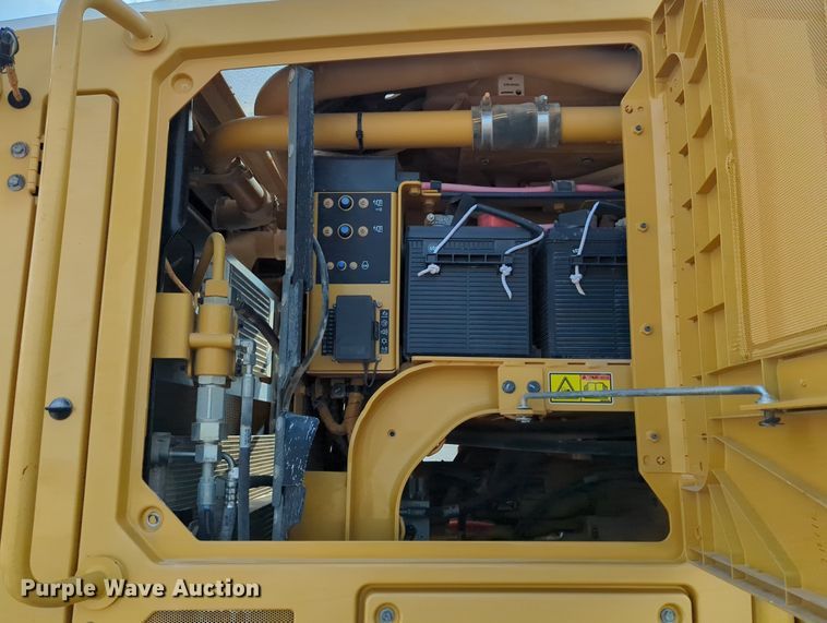 image for item DR6994 2016 Caterpillar 140M3  motor grader