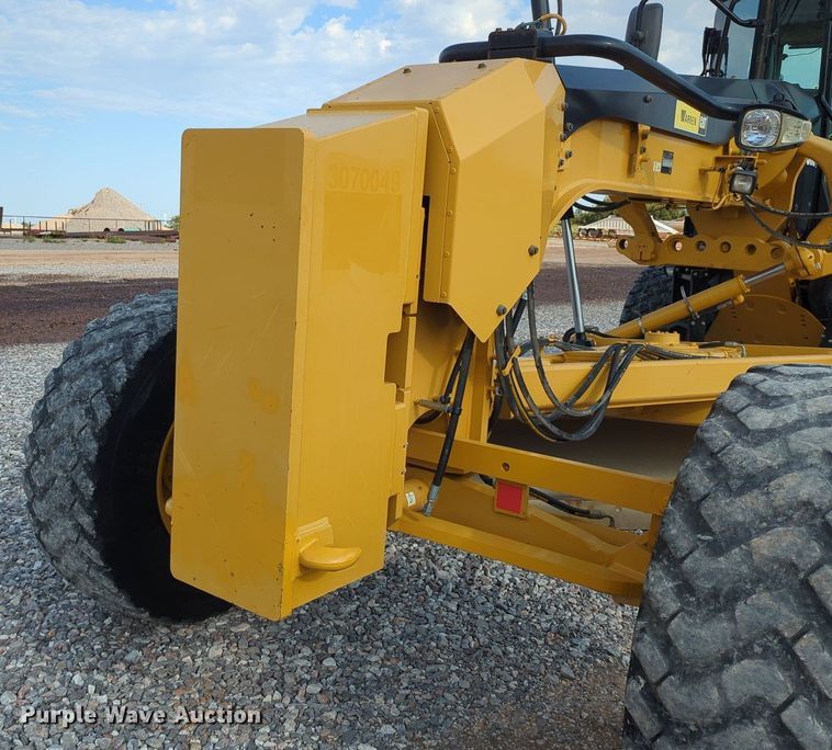 image for item DR6994 2016 Caterpillar 140M3  motor grader