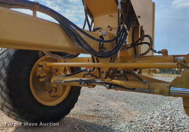 image for item DR6994 2016 Caterpillar 140M3  motor grader