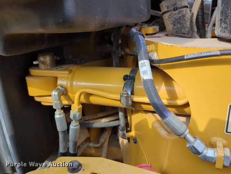 image for item DR6994 2016 Caterpillar 140M3  motor grader