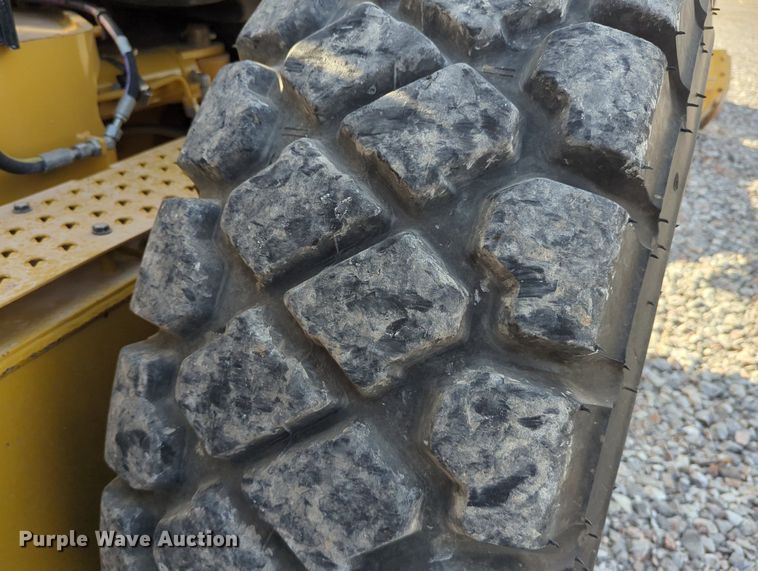 image for item DR6994 2016 Caterpillar 140M3  motor grader