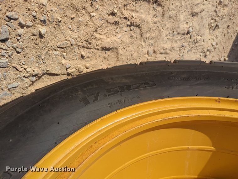 image for item DR6994 2016 Caterpillar 140M3  motor grader