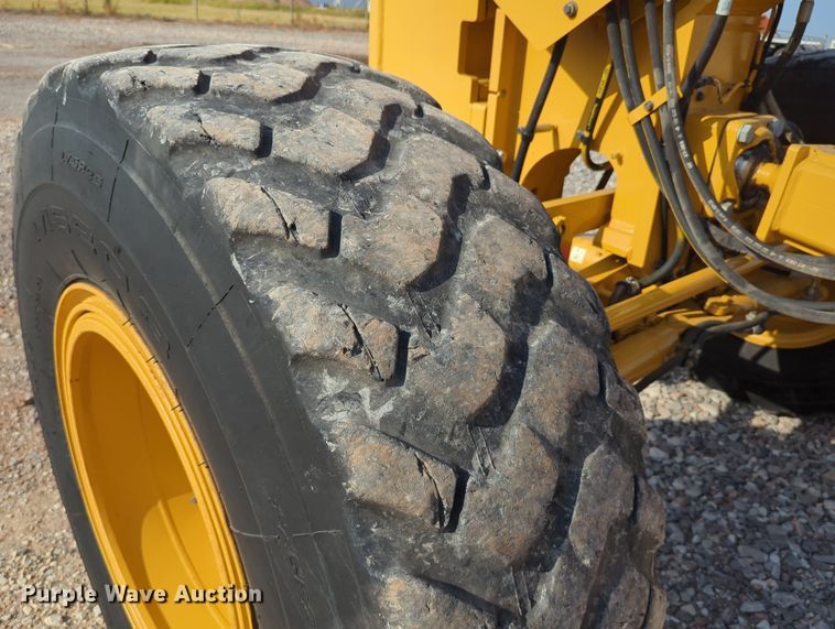 image for item DR6994 2016 Caterpillar 140M3  motor grader