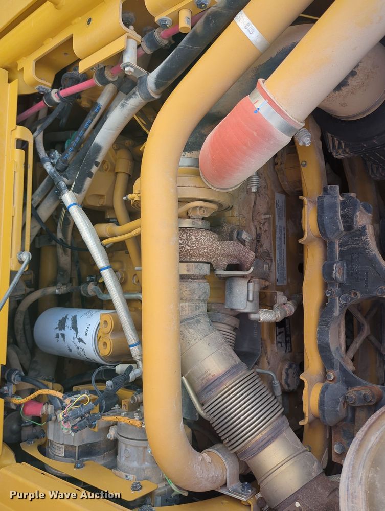 image for item DR6995 2013 Caterpillar 12M2 VHP Plus  motor grader