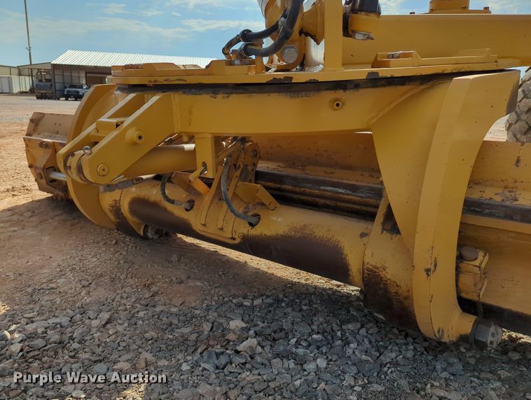 image for item DR6995 2013 Caterpillar 12M2 VHP Plus  motor grader