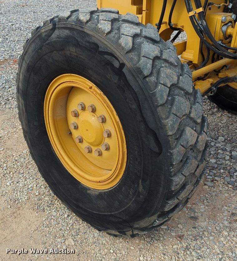 image for item DR6995 2013 Caterpillar 12M2 VHP Plus  motor grader