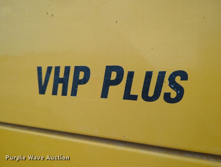 image for item DR6995 2013 Caterpillar 12M2 VHP Plus  motor grader