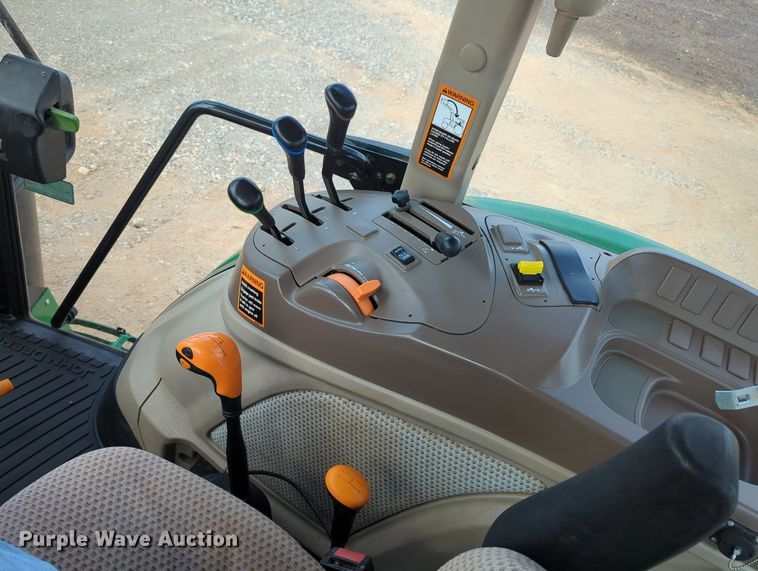 image for item DR6996 2017 John Deere 6120E  MFWD tractor