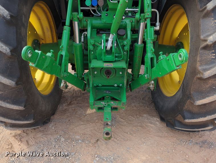 image for item DR6996 2017 John Deere 6120E  MFWD tractor