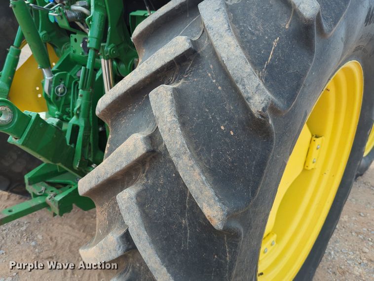 image for item DR6996 2017 John Deere 6120E  MFWD tractor