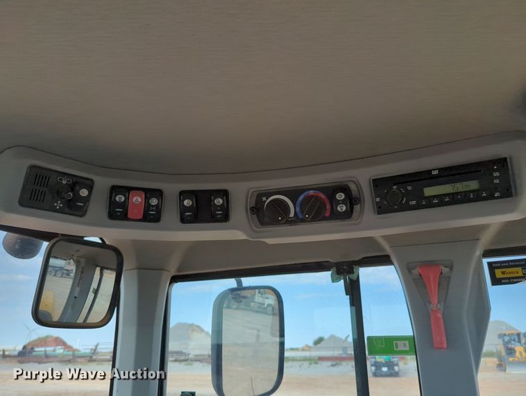 image for item DR6997 2013 Caterpillar 924K  wheel loader