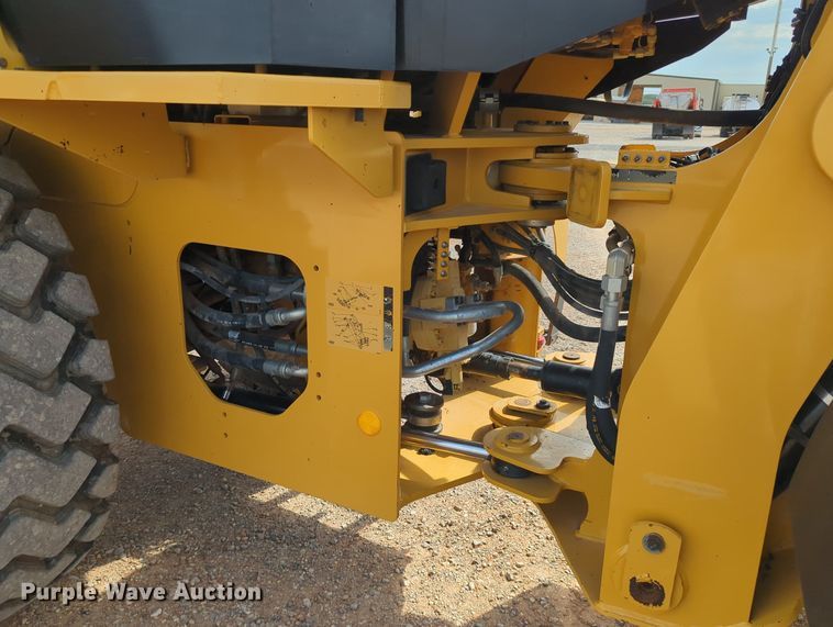 image for item DR6997 2013 Caterpillar 924K  wheel loader