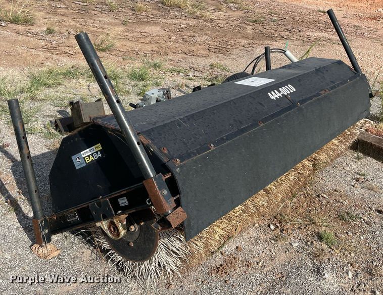 image for item DR6998 John Deere BA84  skid steer broom