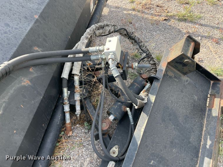 image for item DR6998 John Deere BA84  skid steer broom