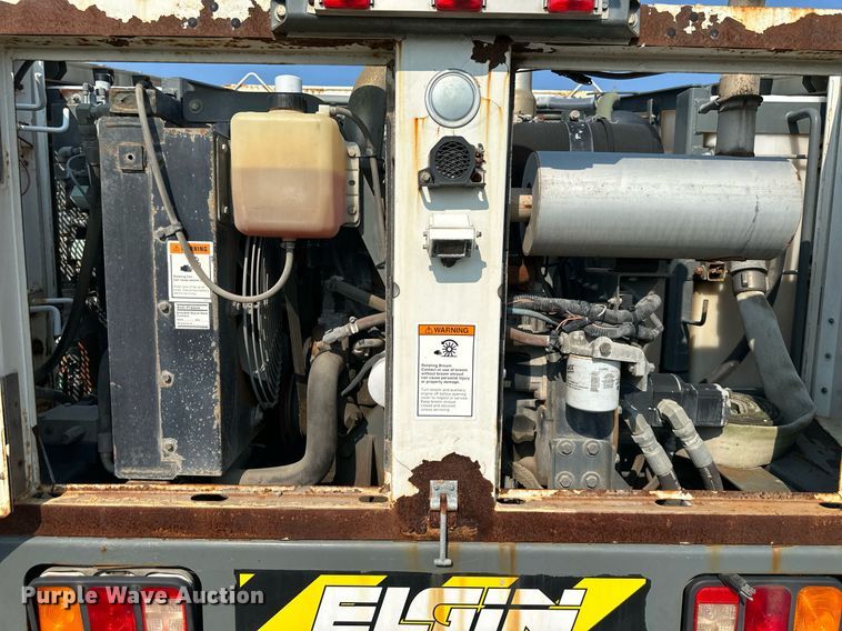 image for item DS2242 2007 Sterling SC8000  street sweeper