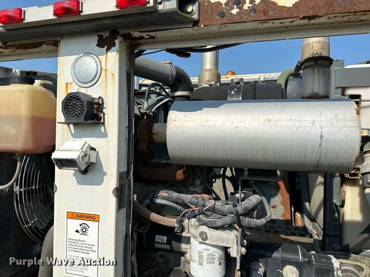 image for item DS2242 2007 Sterling SC8000  street sweeper