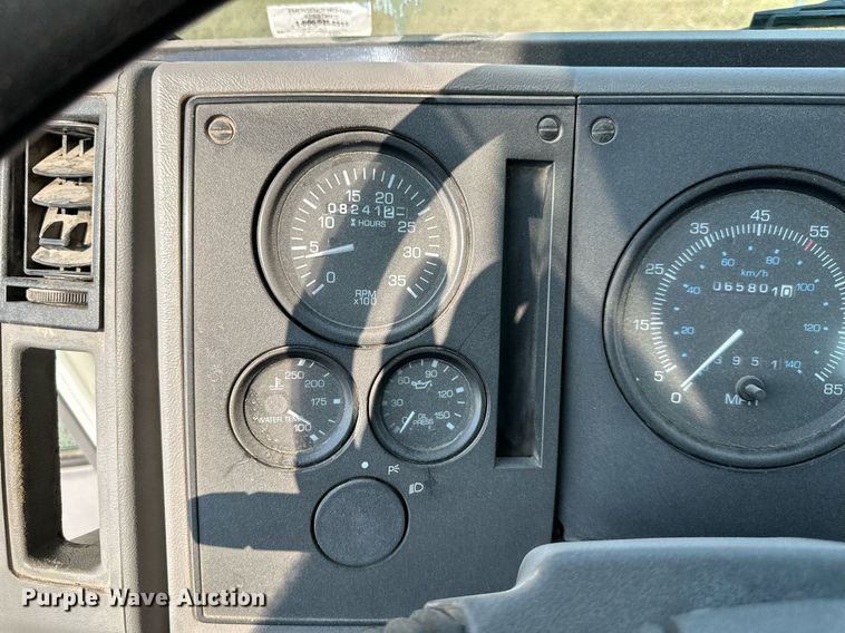 image for item DS2242 2007 Sterling SC8000  street sweeper