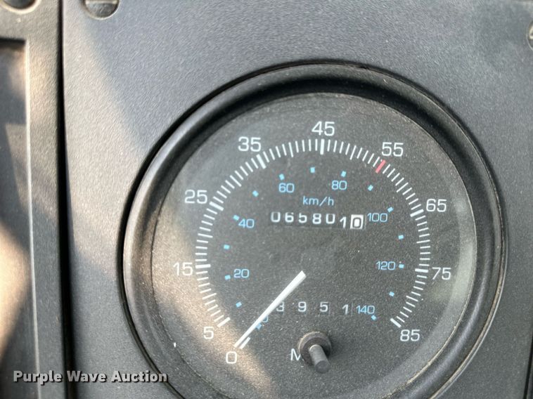 image for item DS2242 2007 Sterling SC8000  street sweeper