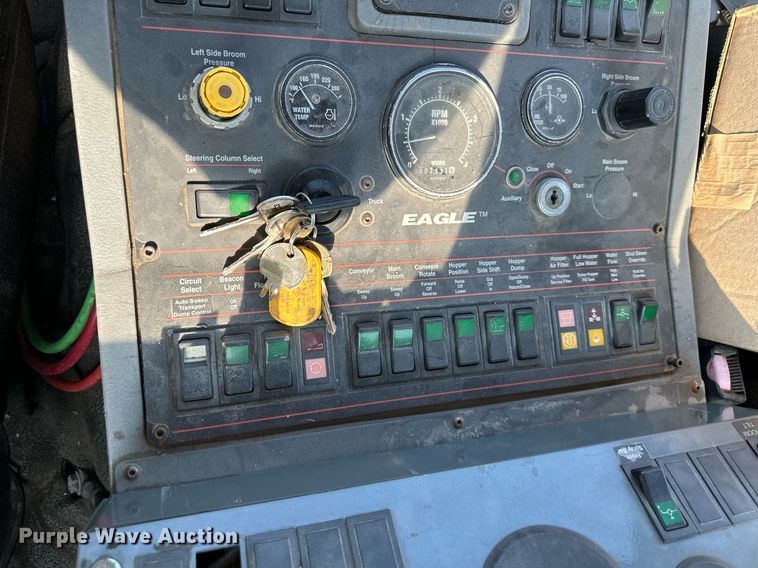 image for item DS2242 2007 Sterling SC8000  street sweeper