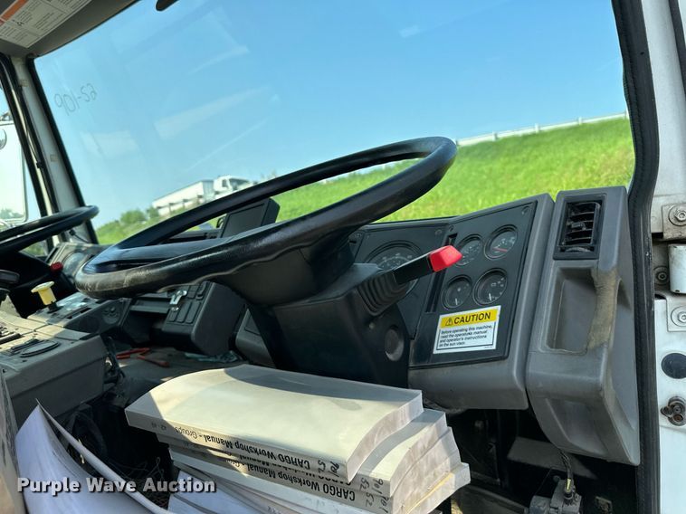 image for item DS2242 2007 Sterling SC8000  street sweeper