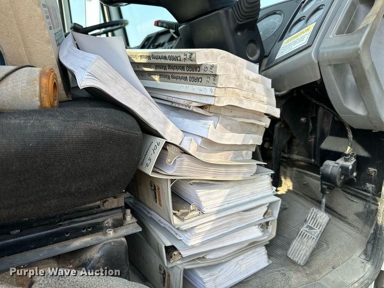 image for item DS2242 2007 Sterling SC8000  street sweeper