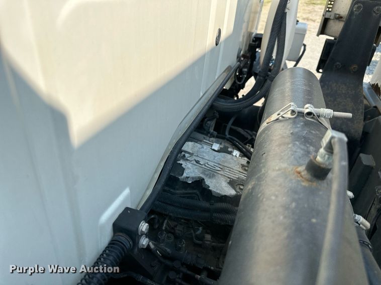 image for item DS2242 2007 Sterling SC8000  street sweeper