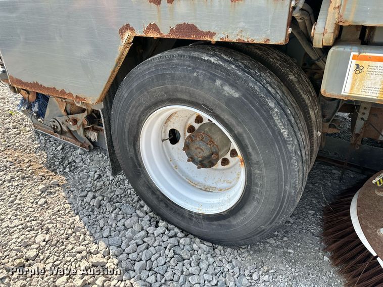 image for item DS2242 2007 Sterling SC8000  street sweeper