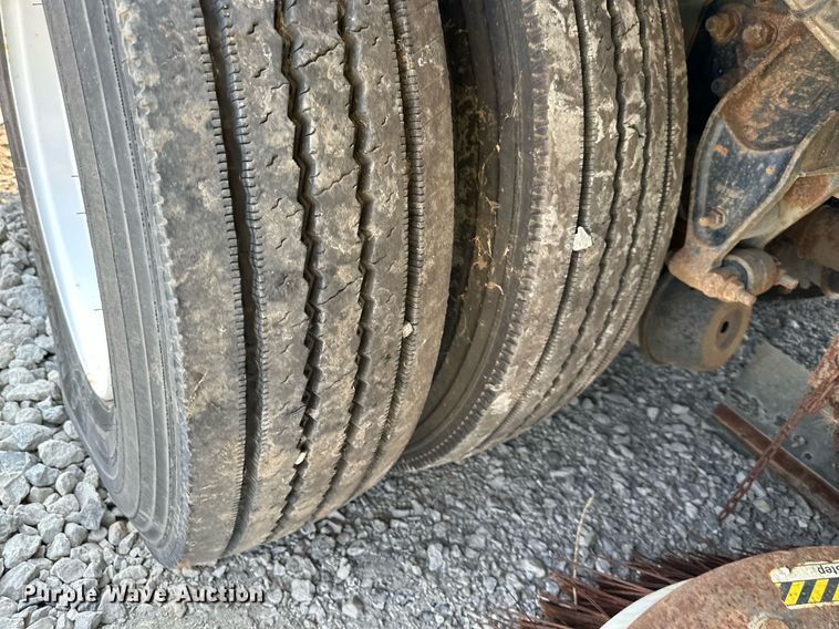 image for item DS2242 2007 Sterling SC8000  street sweeper