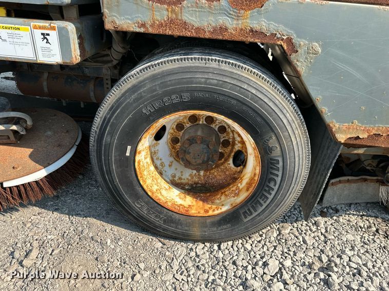 image for item DS2242 2007 Sterling SC8000  street sweeper