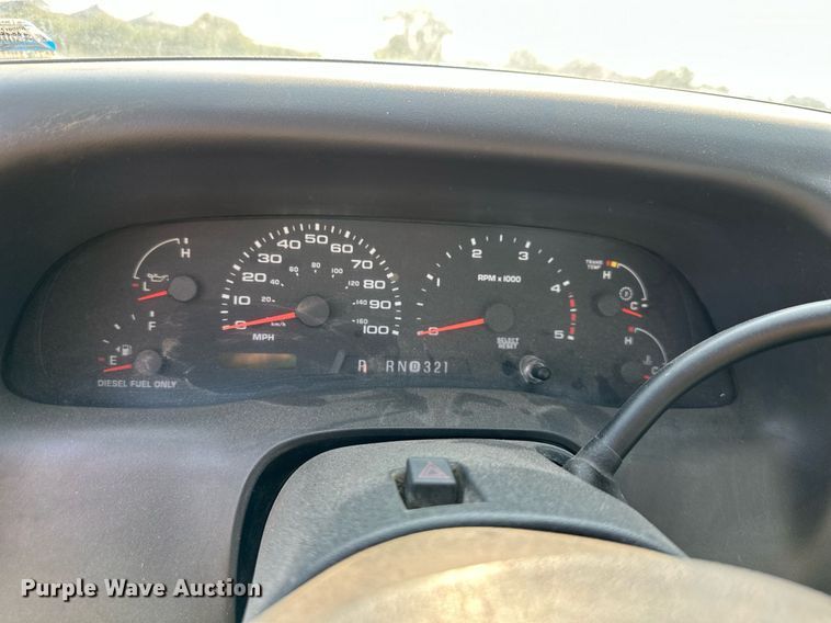 image for item DS2244 2003 Ford F250 Super Duty  pickup truck