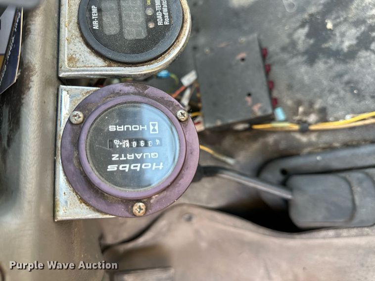 image for item DS2244 2003 Ford F250 Super Duty  pickup truck