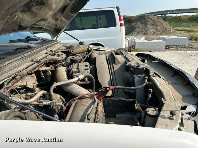 image for item DS2244 2003 Ford F250 Super Duty  pickup truck