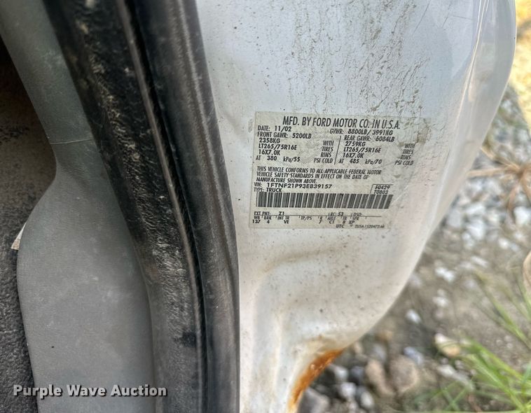 image for item DS2244 2003 Ford F250 Super Duty  pickup truck