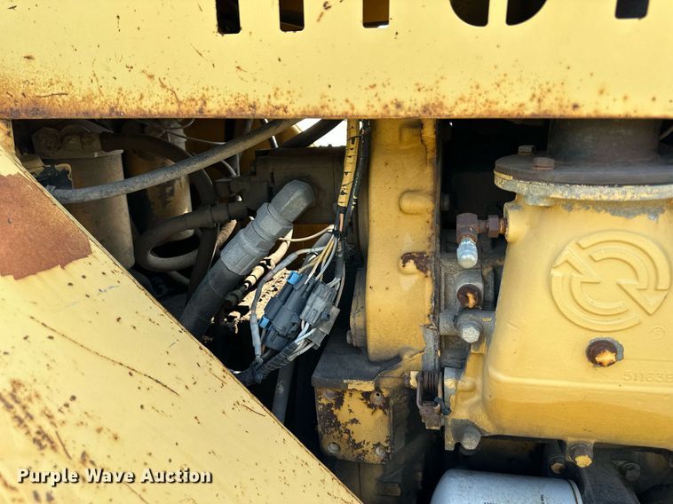 image for item DS2245 Hyster C530A  pneumatic roller