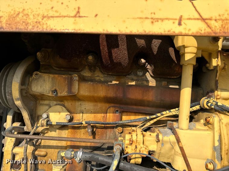 image for item DS2245 Hyster C530A  pneumatic roller