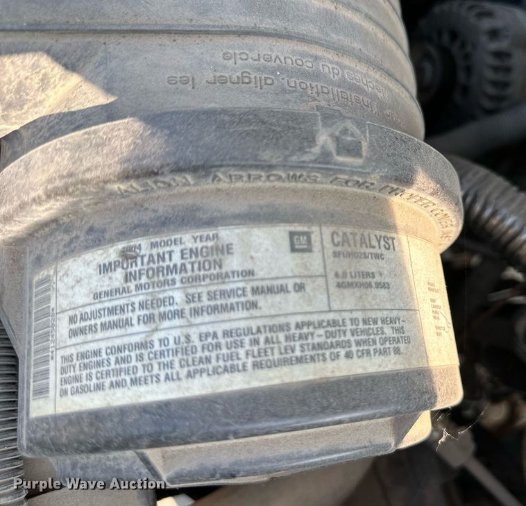 image for item DS2246 2004 Chevrolet Express 3500  van