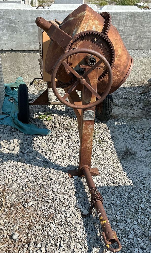 image for item DS2248 (2) concrete mixers