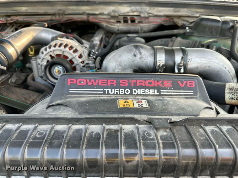 image for item DS2249 2003 Ford F450 Super Duty  flatbed truck