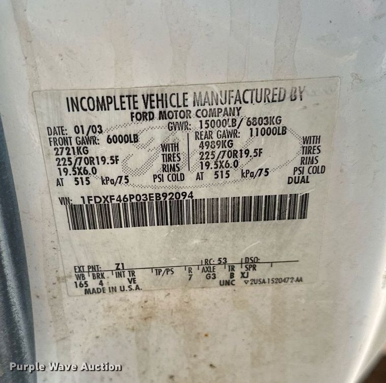 image for item DS2249 2003 Ford F450 Super Duty  flatbed truck