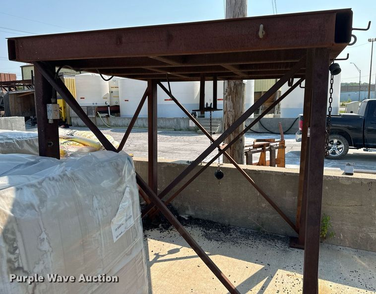 image for item DS2250 Tank stand