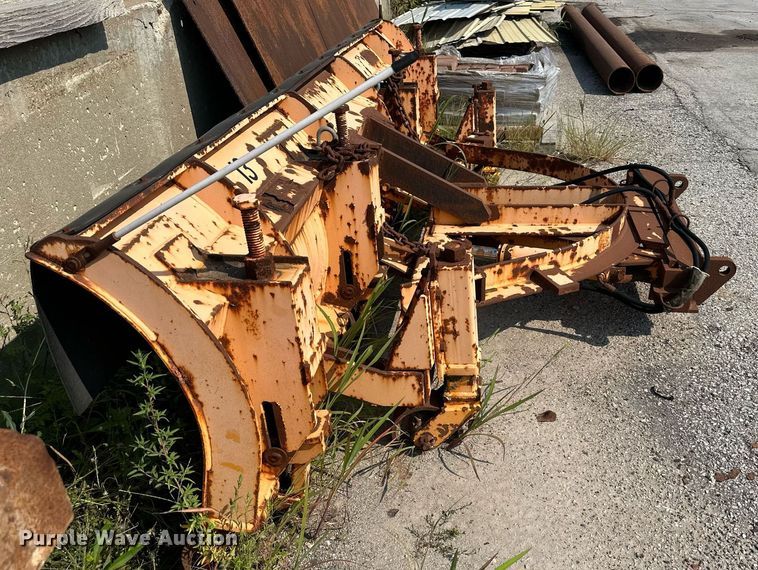 image for item DS2251 Salt spreader