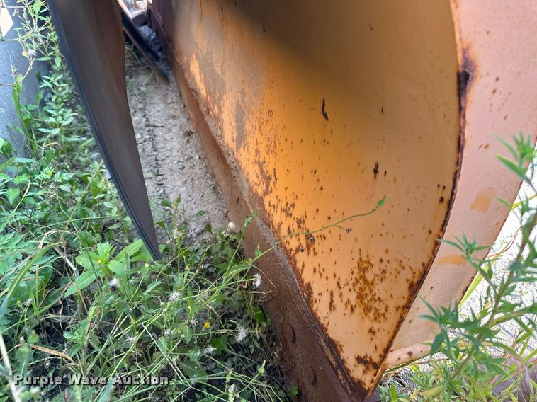 image for item DS2251 Salt spreader