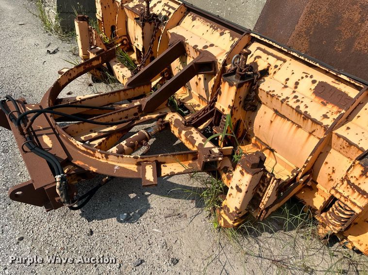 image for item DS2251 Salt spreader