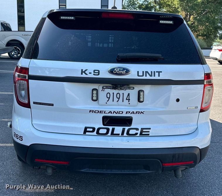 image for item DS2261 2015 Ford Explorer Police Interceptor  SUV