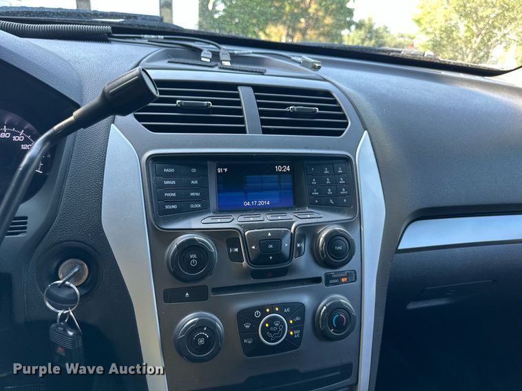 image for item DS2261 2015 Ford Explorer Police Interceptor  SUV