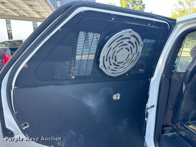 image for item DS2261 2015 Ford Explorer Police Interceptor  SUV