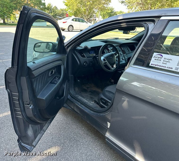 image for item DS2262 2013 Ford Taurus Police Interceptor