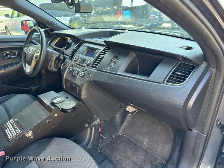 image for item DS2262 2013 Ford Taurus Police Interceptor