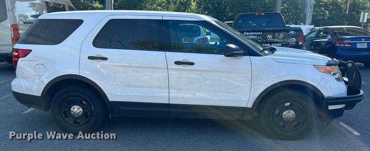 image for item DS2263 2014 Ford Explorer Police Interceptor  SUV